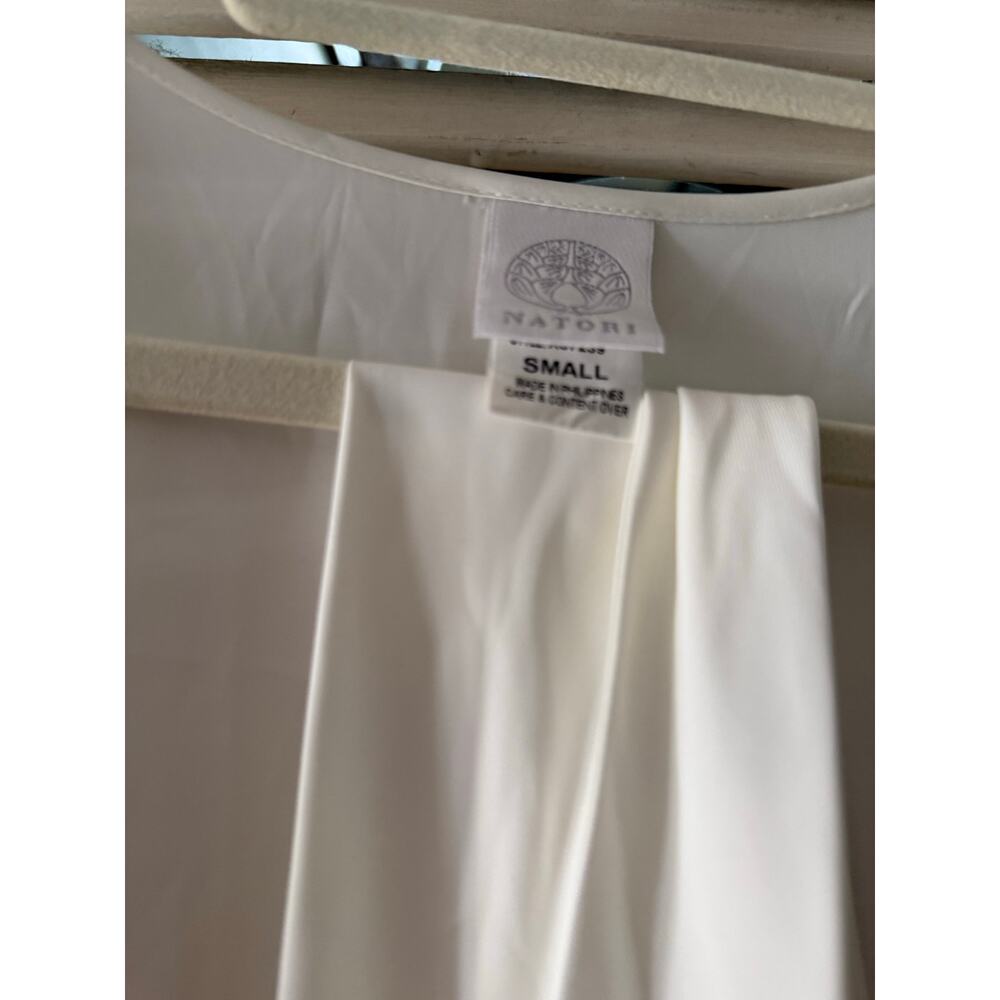 Natori ivory full-length bridal robe with romantic lace trim - Picture 6 of 8